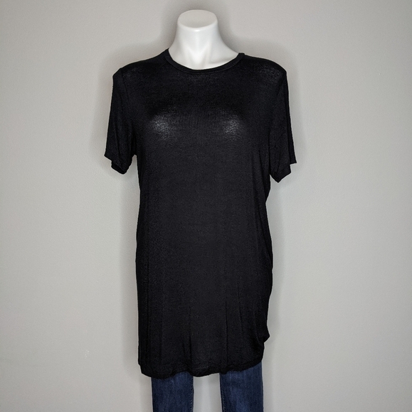 ✨3/$15  Brandy Melville black t-shirt OS - Picture 1 of 7